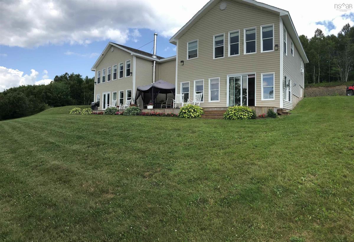 54 Hillside Crescent Crescent, Goshen, (MLS® 202324559) RE/MAX nova