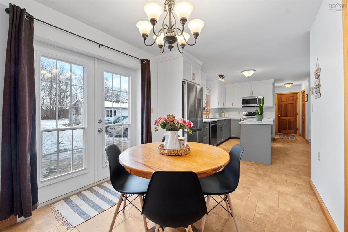 315 Salmon River Road, Valley, (MLS® 202400595) RE/MAX nova