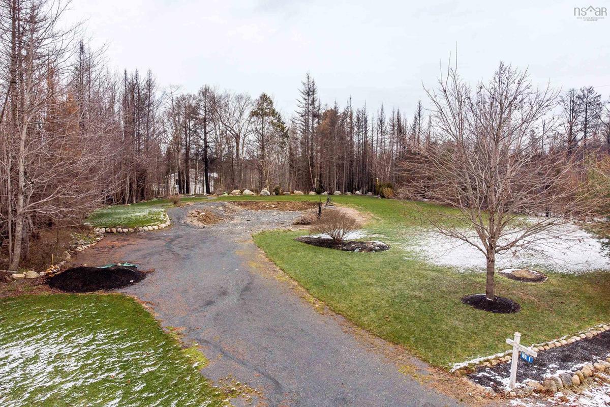 1 Nicole Court Hammonds Plains (MLS® 202401838) RE/MAX nova