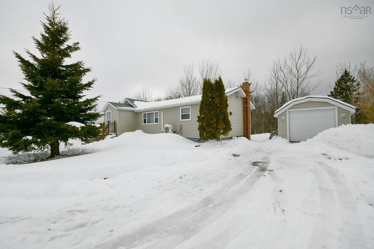 51 Isnor Road, Lantz, (MLS® 202402434) RE/MAX nova