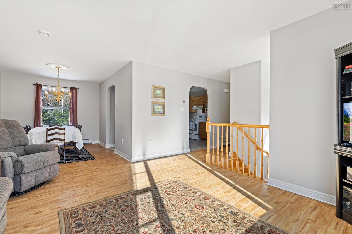 125 Crestfield Drive, Hammonds Plains, (MLS® 202402694) RE/MAX nova