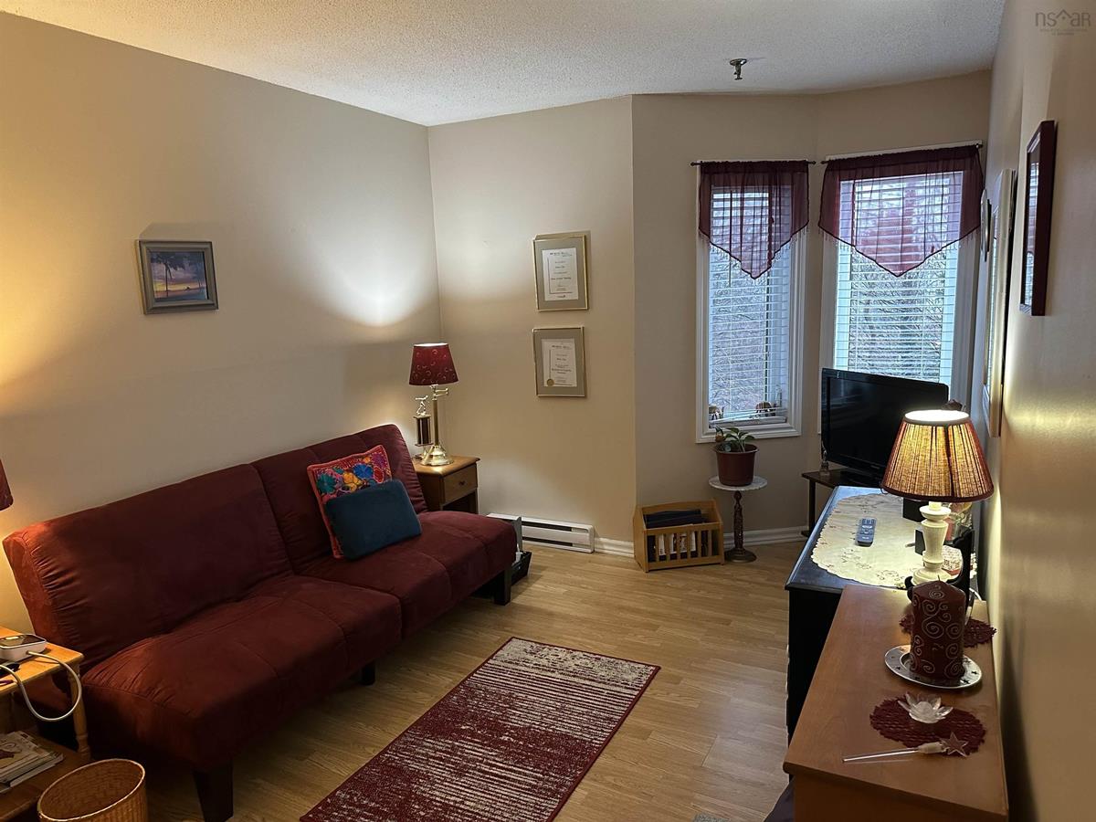 210 7 Forest Hills Parkway, Dartmouth, (MLS® 202404229) RE/MAX nova