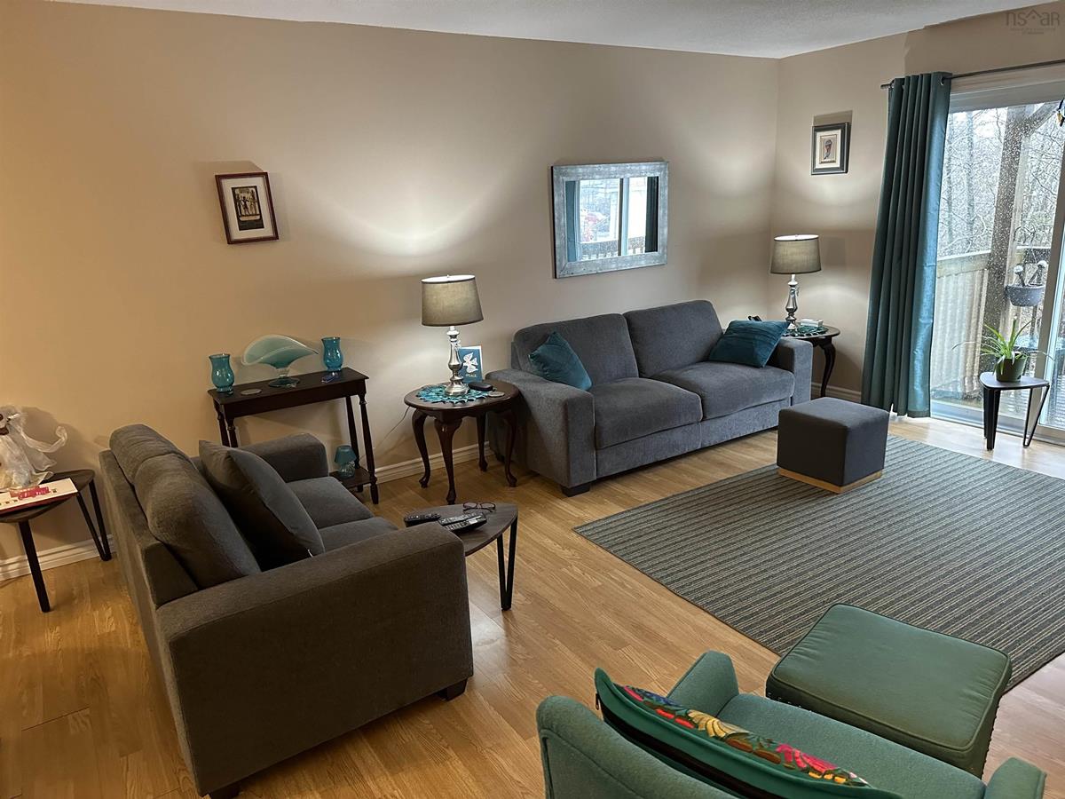 210 7 Forest Hills Parkway, Dartmouth, (MLS® 202404229) RE/MAX nova