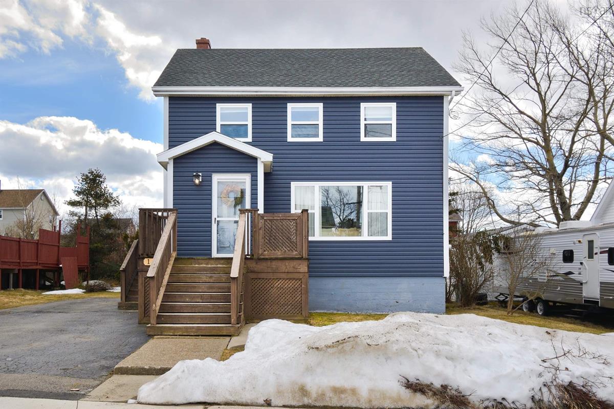 112 Oakville Drive, Whitney Pier, (MLS® 202405186) RE/MAX nova