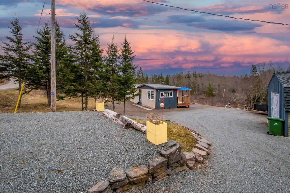 5988 Highway 236, Upper (MLS® 202407087) RE/MAX nova