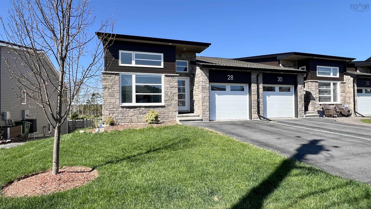 28 Tilbury Avenue, Bedford, (MLS® 202410981) RE/MAX nova