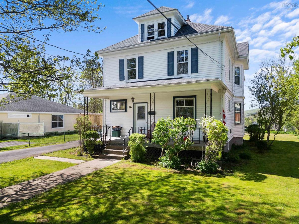 96 Pleasant Street, Antigonish, (MLS® 202411677) RE/MAX nova
