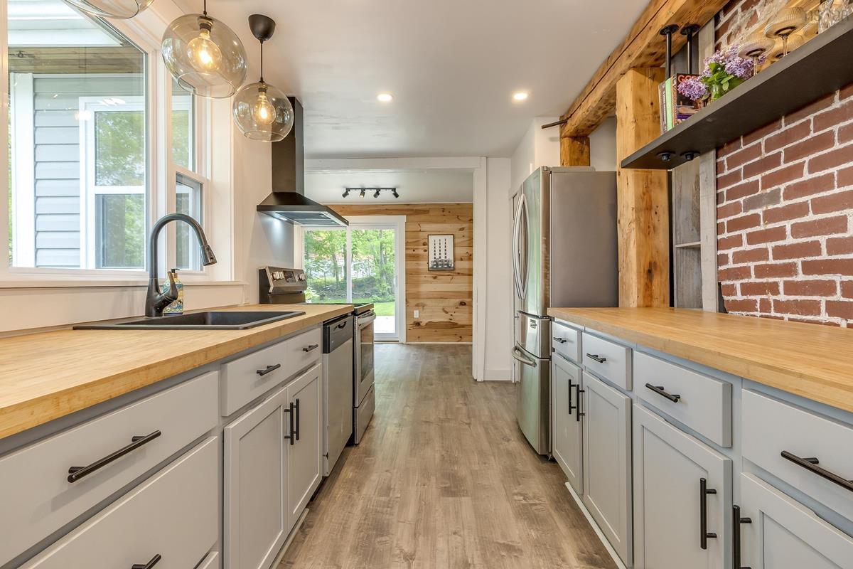 35 Glenwood Avenue, Dartmouth, (MLS® 202412880) RE/MAX nova