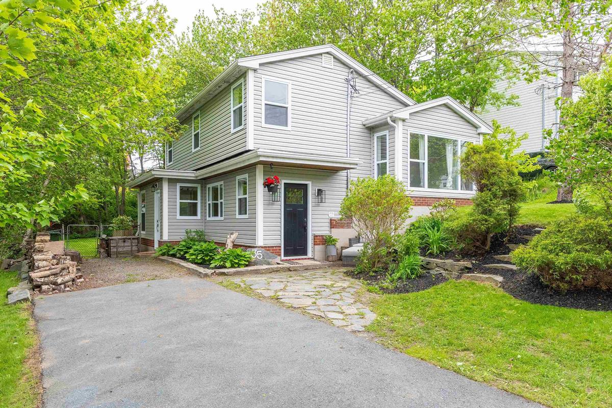 35 Glenwood Avenue, Dartmouth, (MLS® 202412880) RE/MAX nova