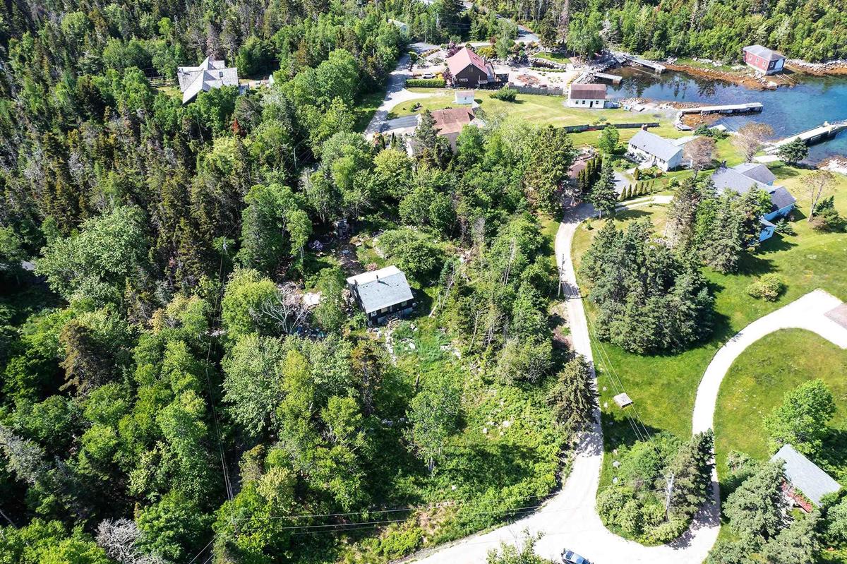 14 Anthony Lane, Seabright, (MLS® 202413589) RE/MAX nova