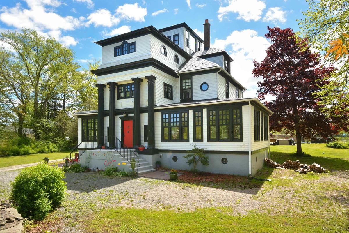 317 CHURCH, Little Bras D'Or, (MLS® 202414124) RE/MAX nova