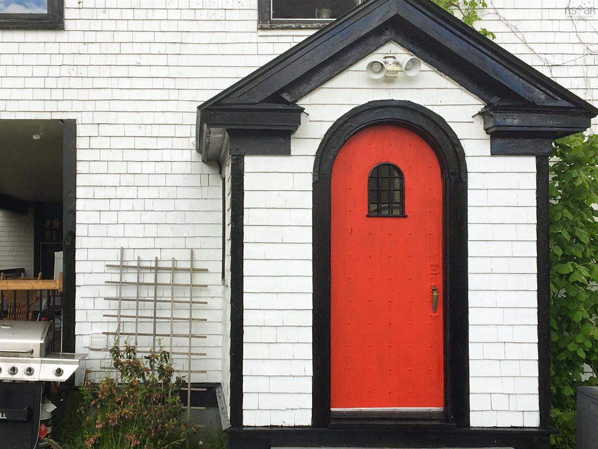 317 CHURCH, Little Bras D'Or, (MLS® 202414124) RE/MAX nova