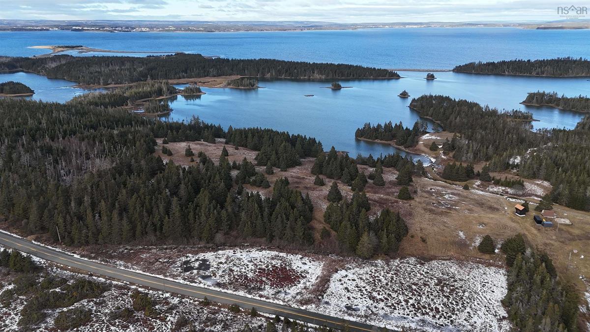 Cap La Ronde Road, Cap La Ronde, (MLS® 202500672) REMAX NOVA