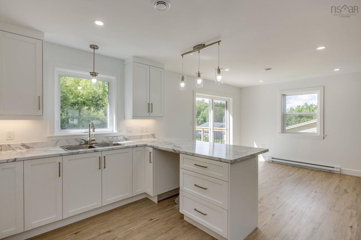  MLS ()