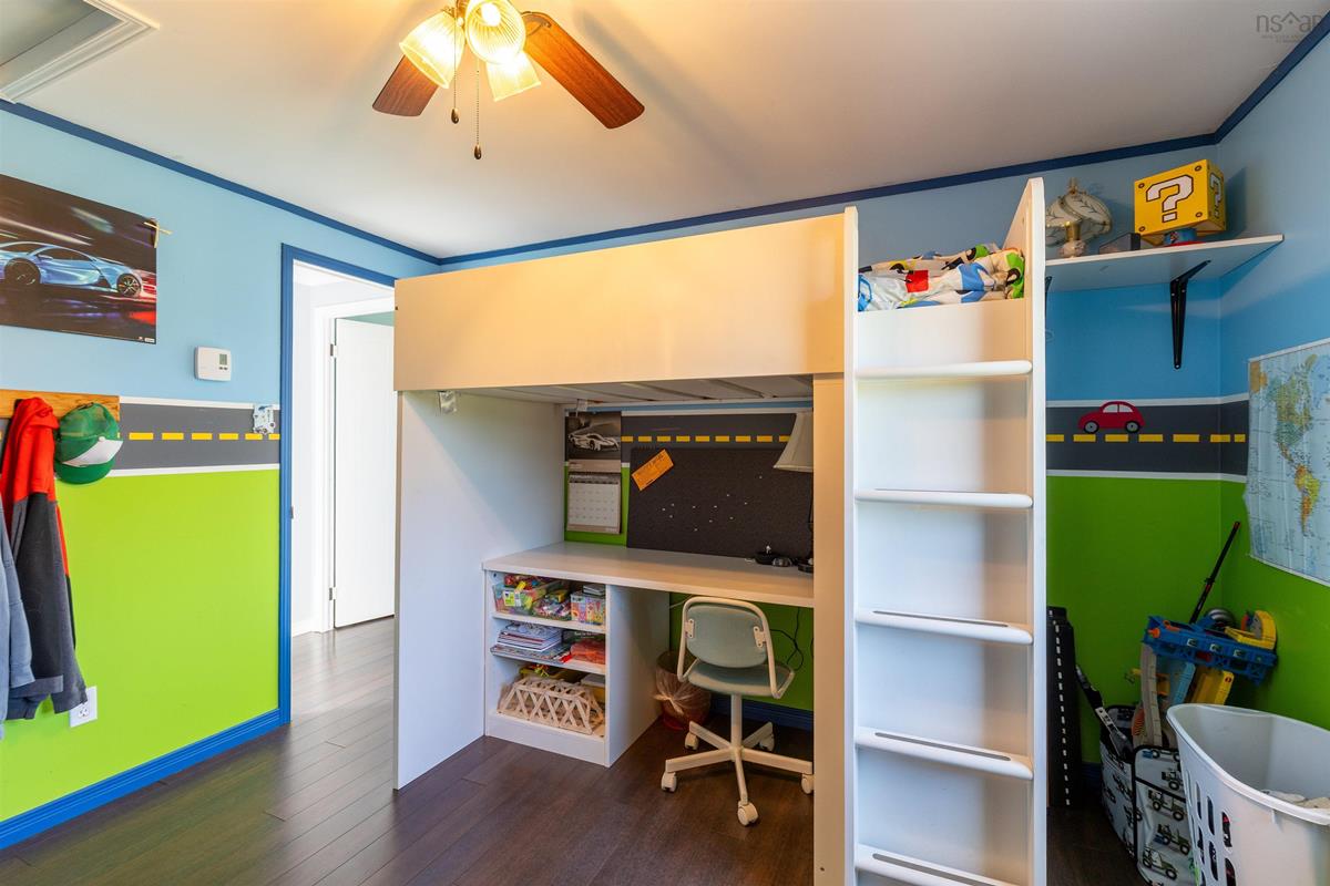  MLS ()