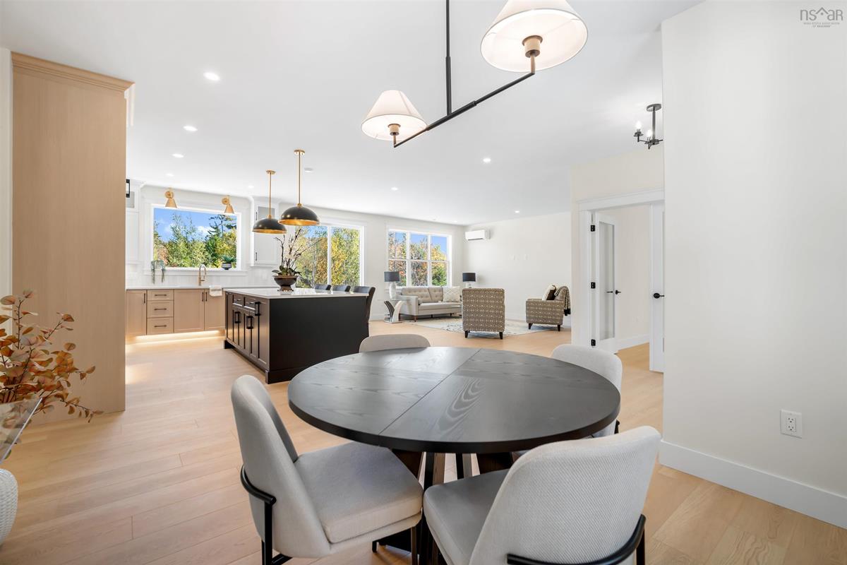  MLS ()