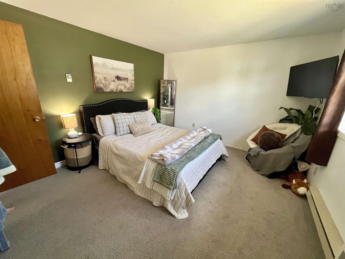  MLS ()