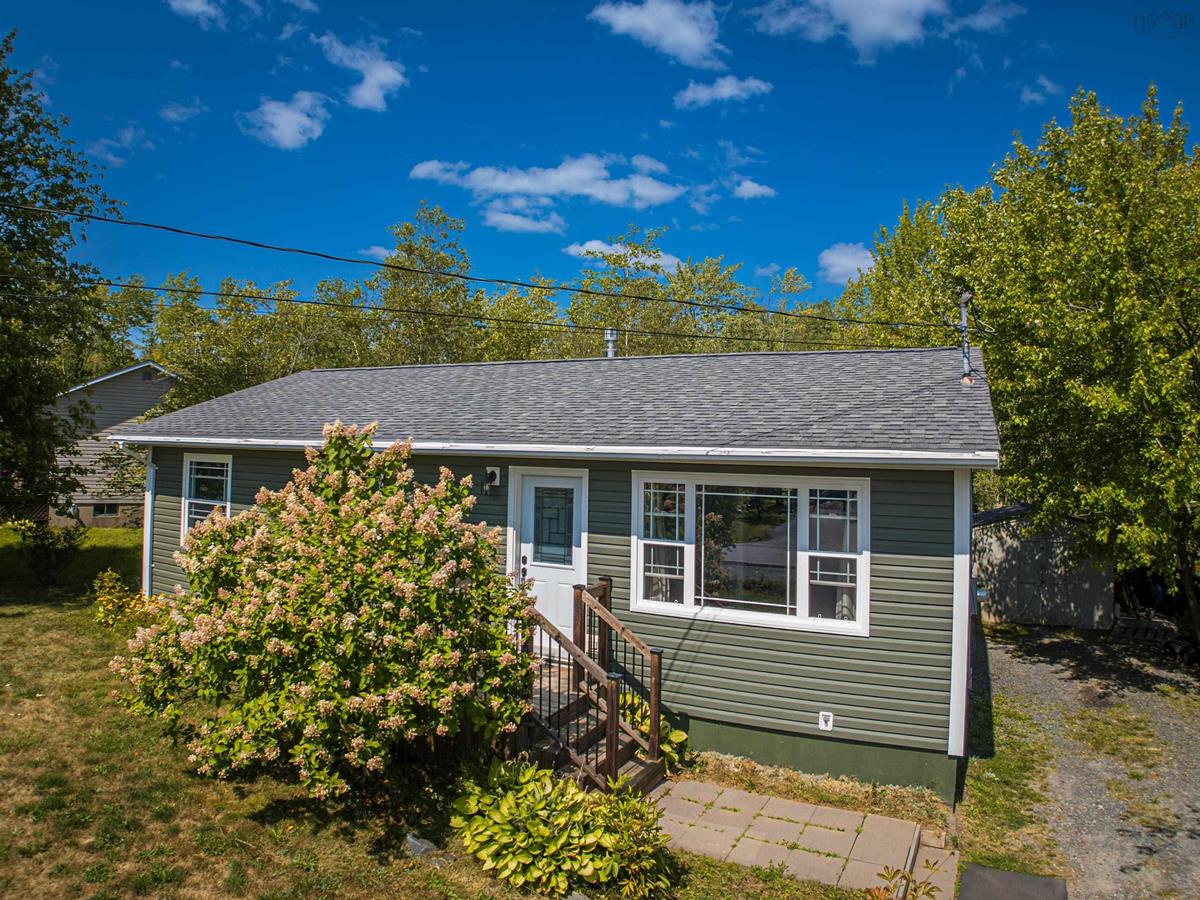  MLS ()