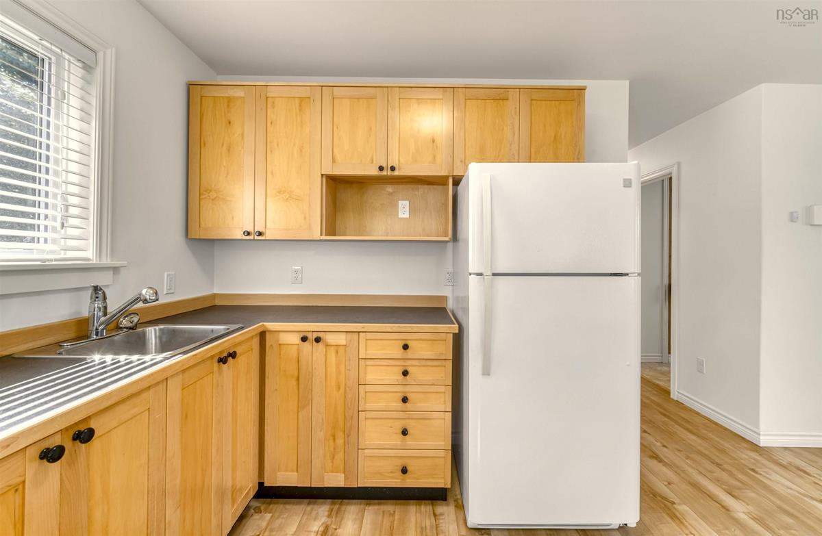  MLS ()