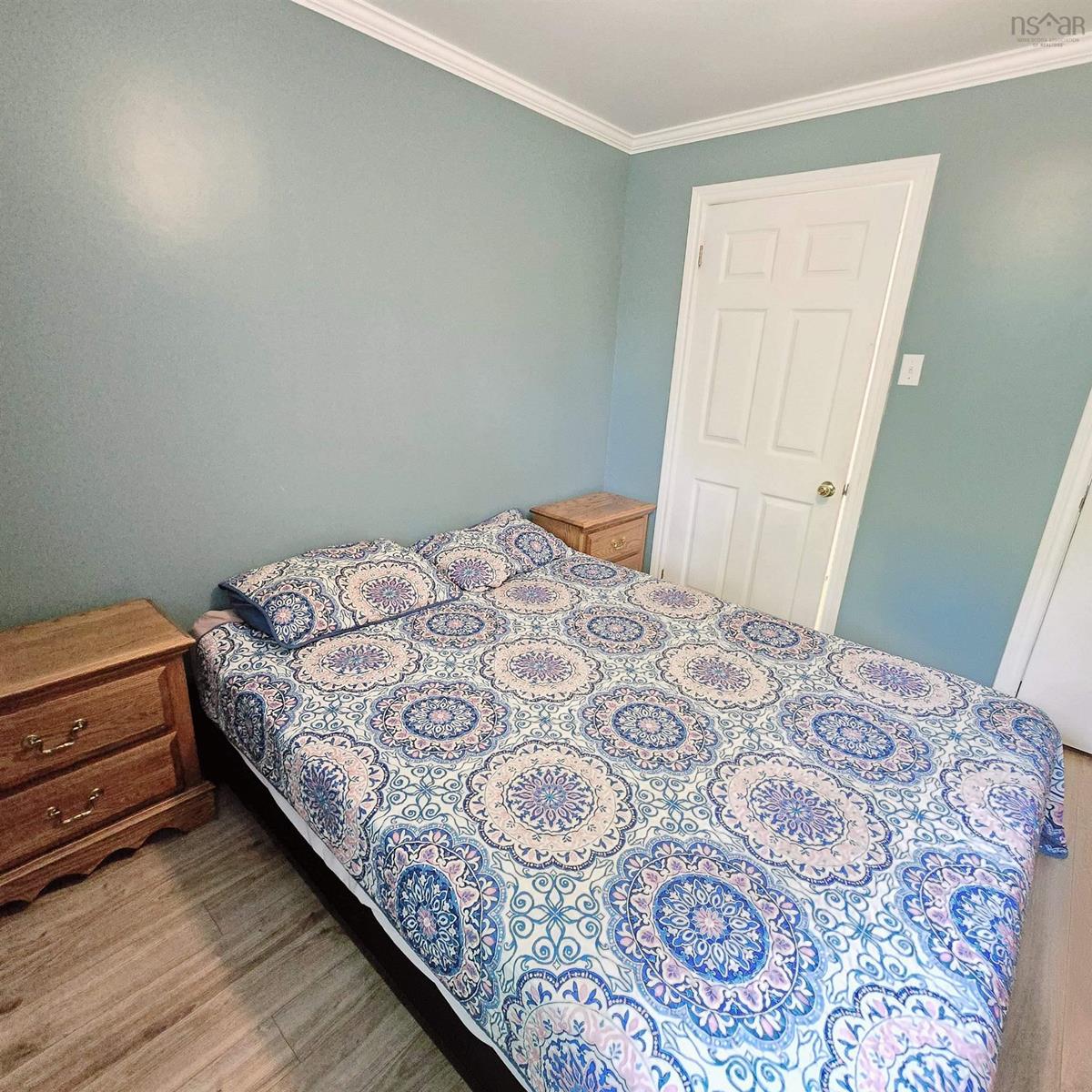  MLS ()