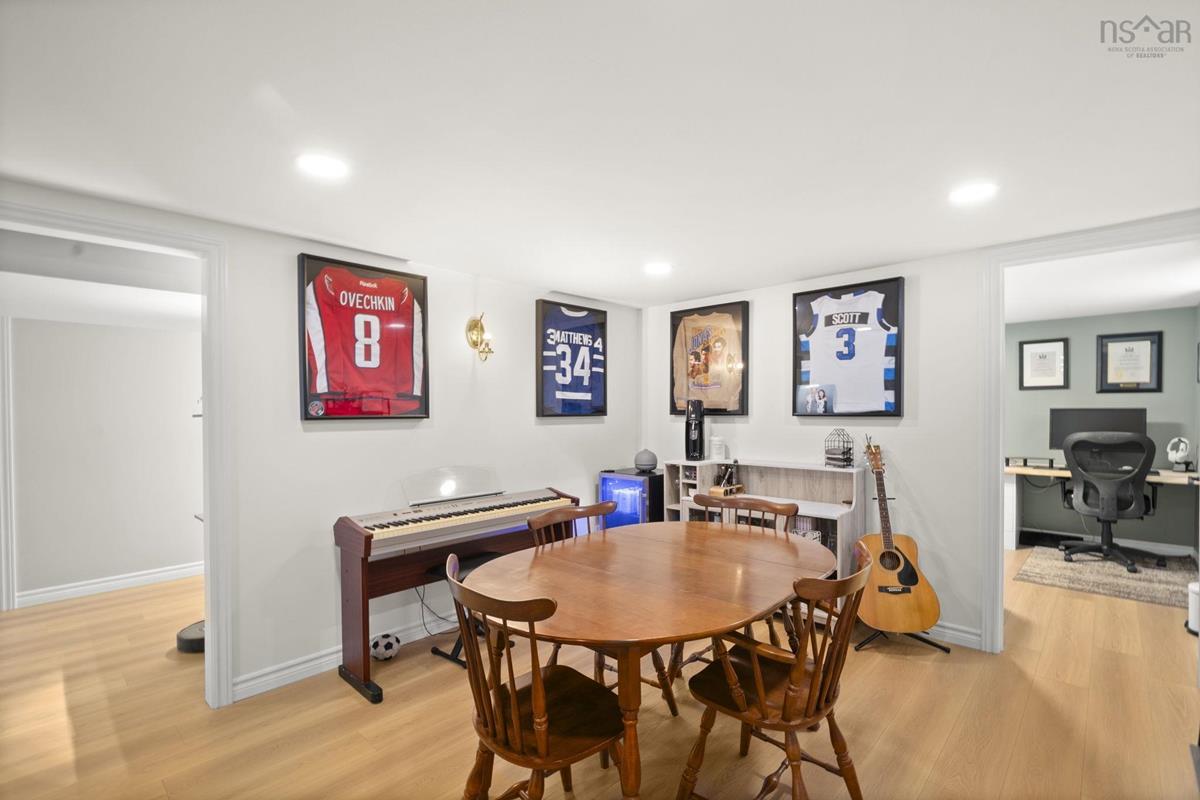  MLS ()