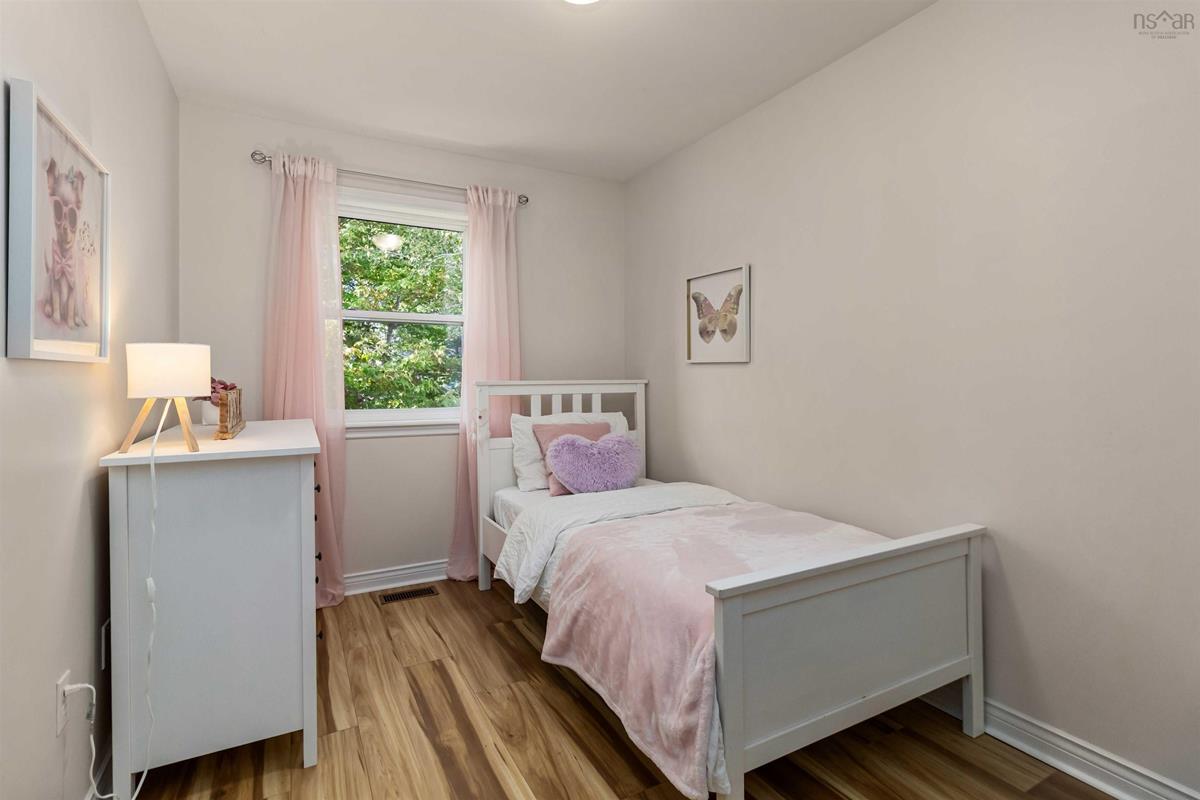  MLS ()
