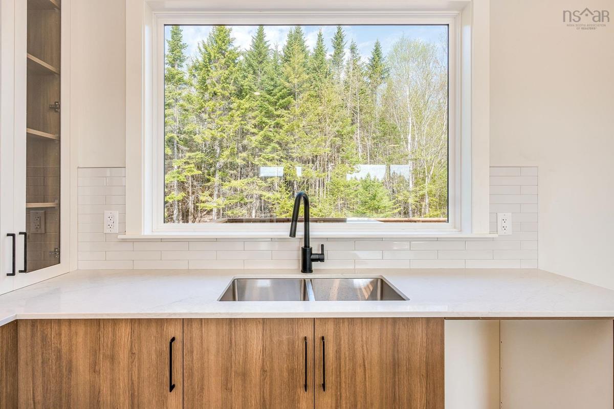  MLS ()