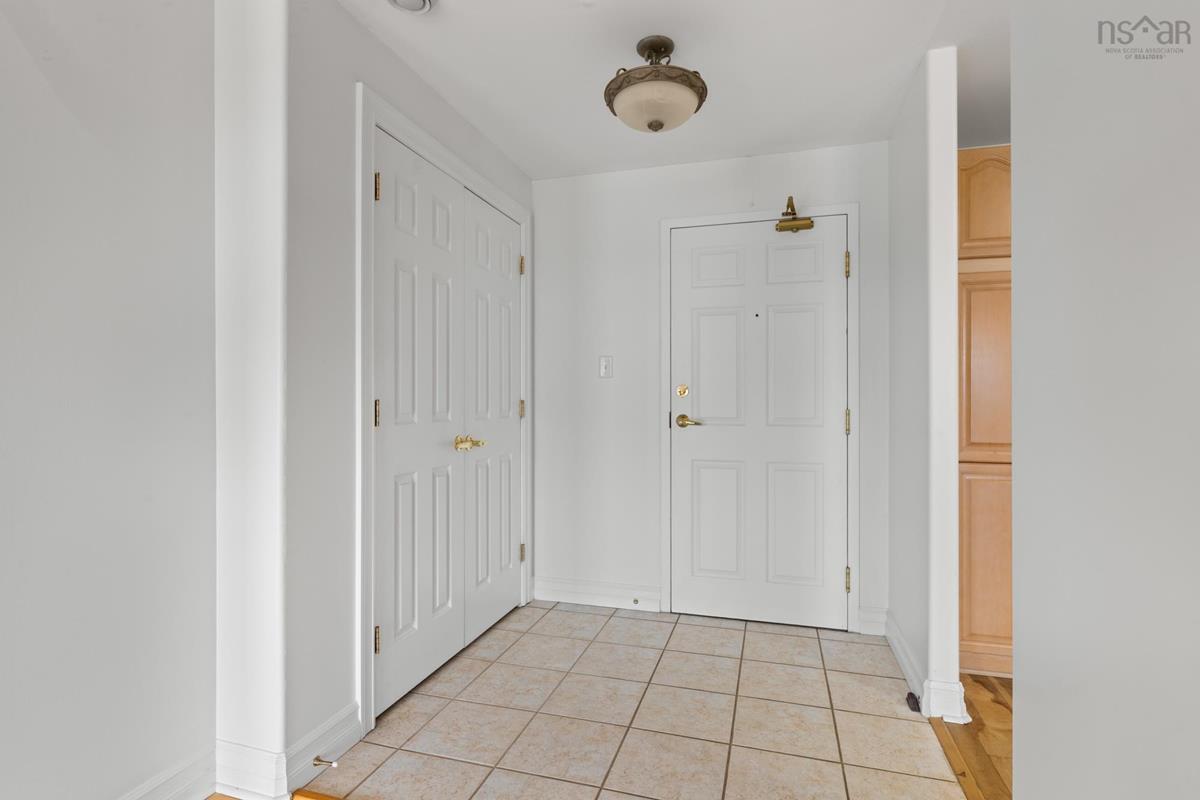  MLS ()