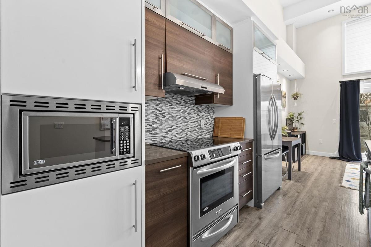  MLS ()
