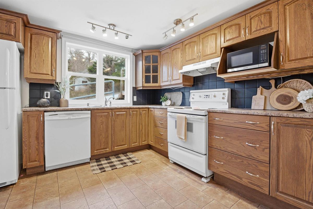  MLS ()