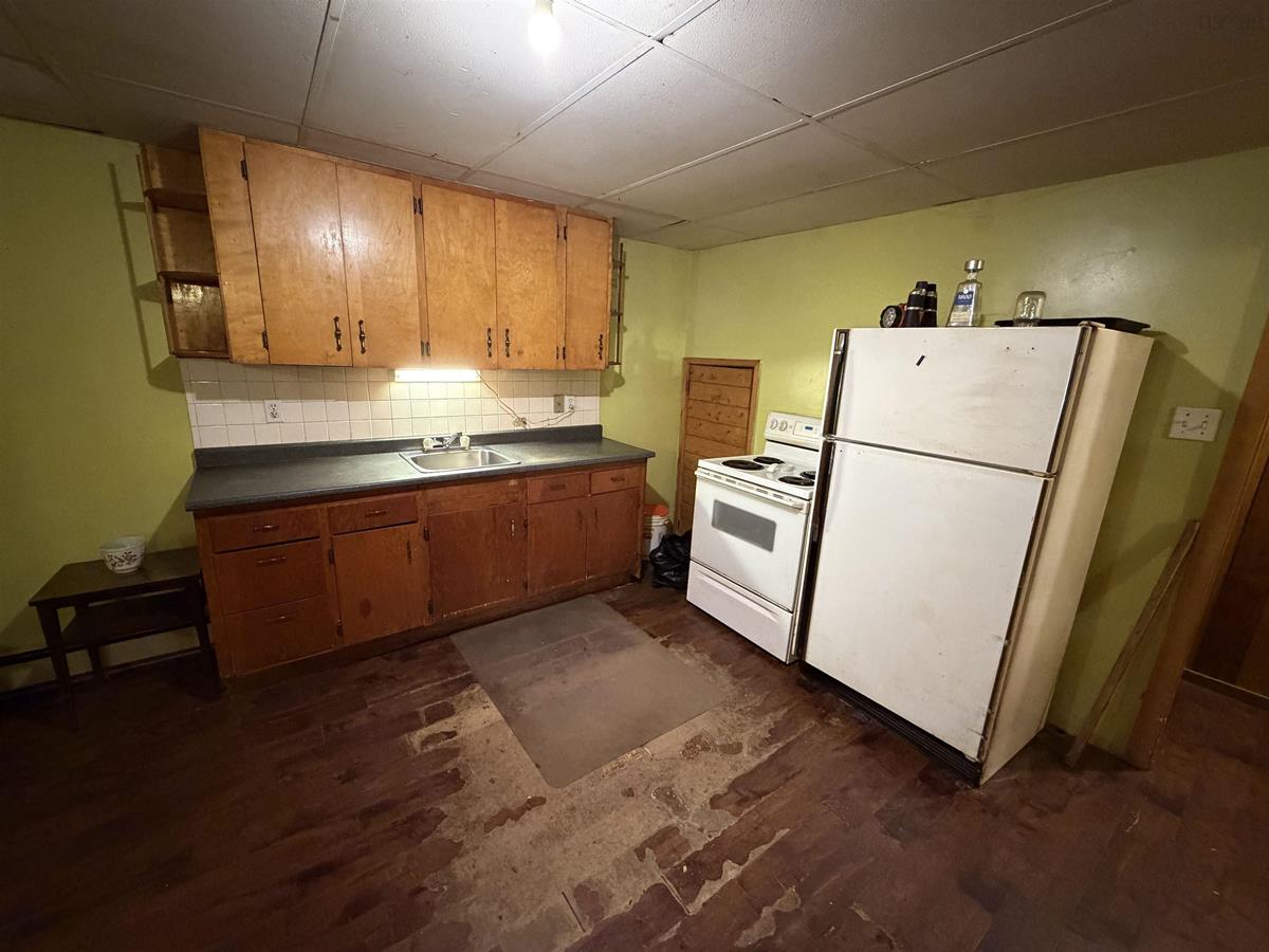  MLS ()