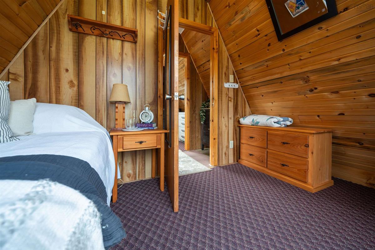  MLS ()