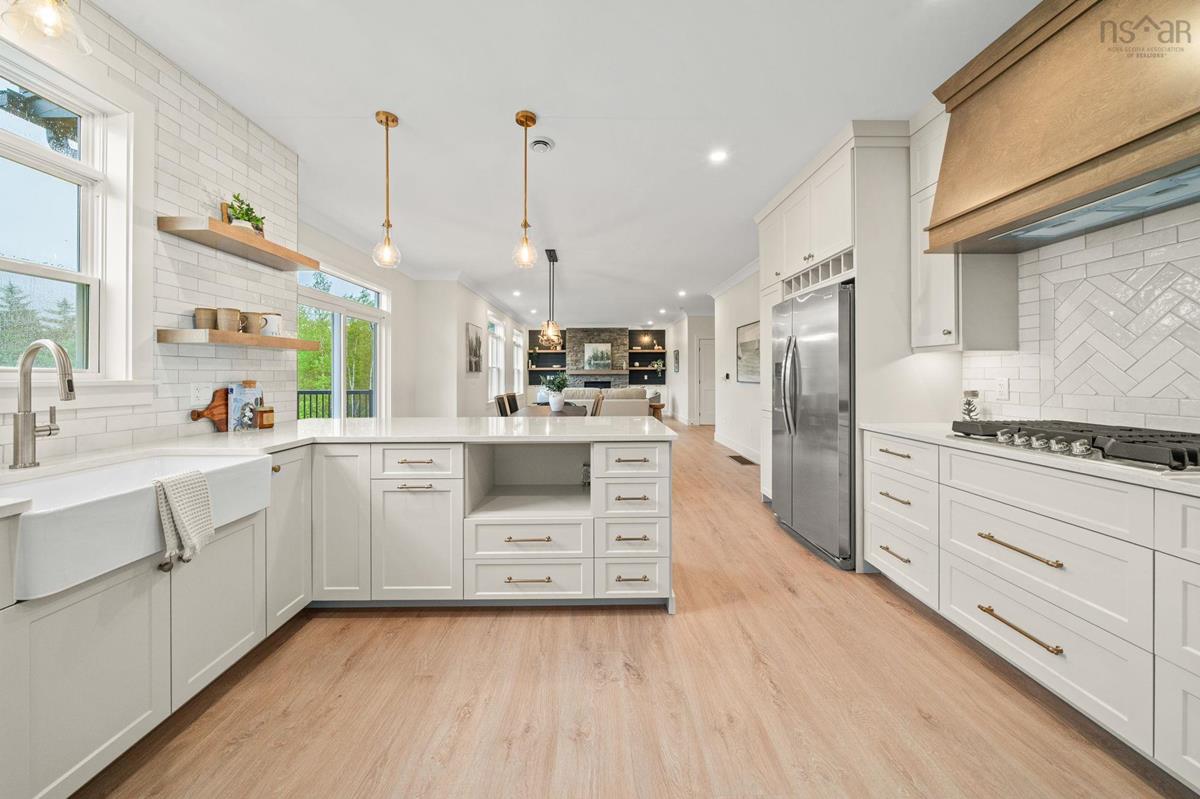  MLS ()