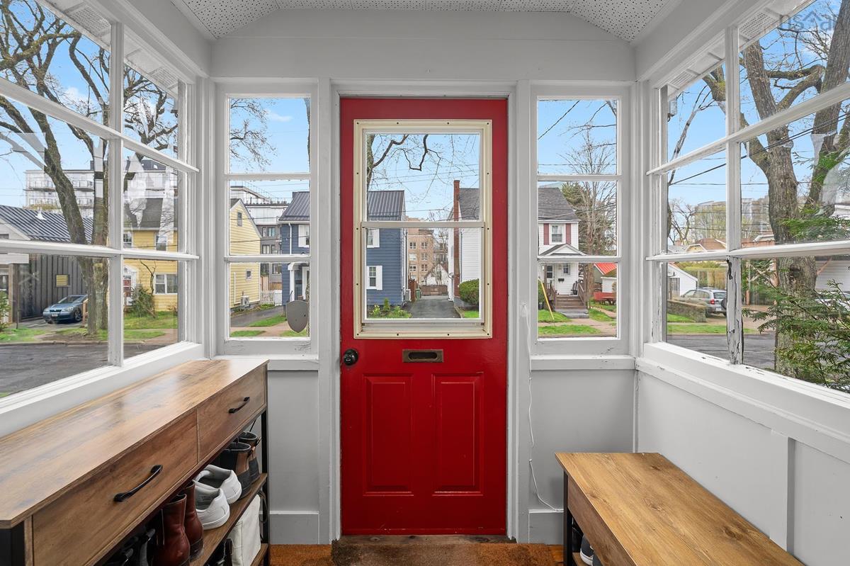  MLS ()