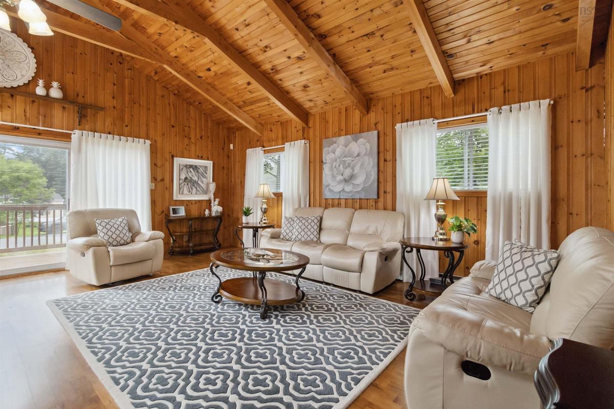  MLS ()