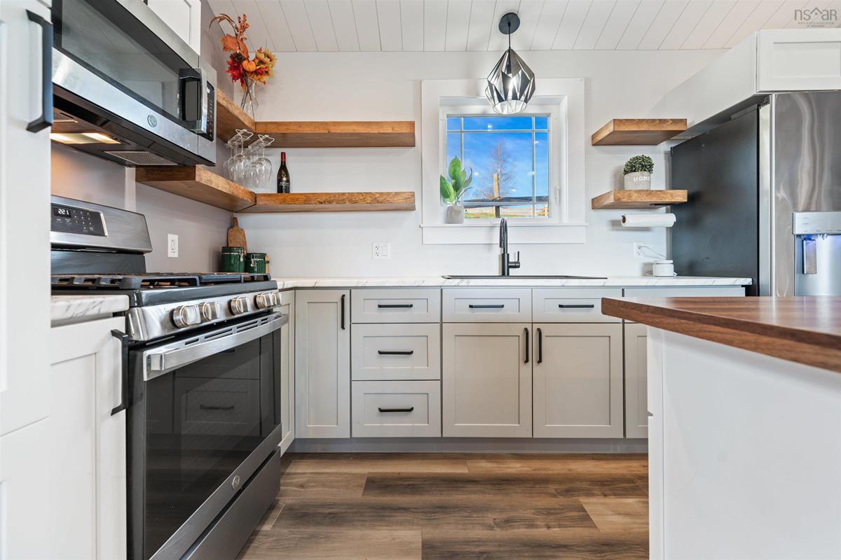  MLS ()