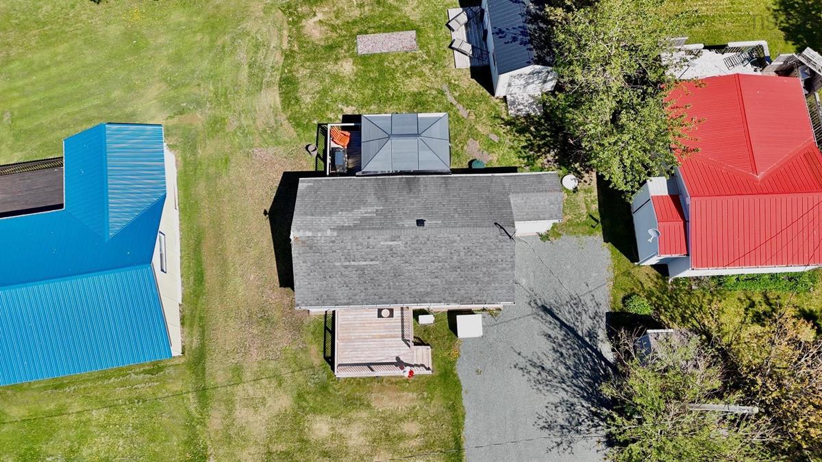  MLS ()