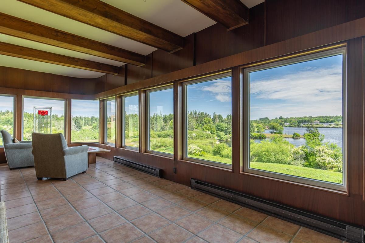  MLS ()