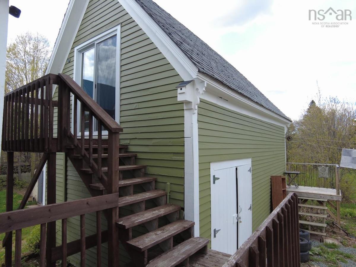 MLS ()