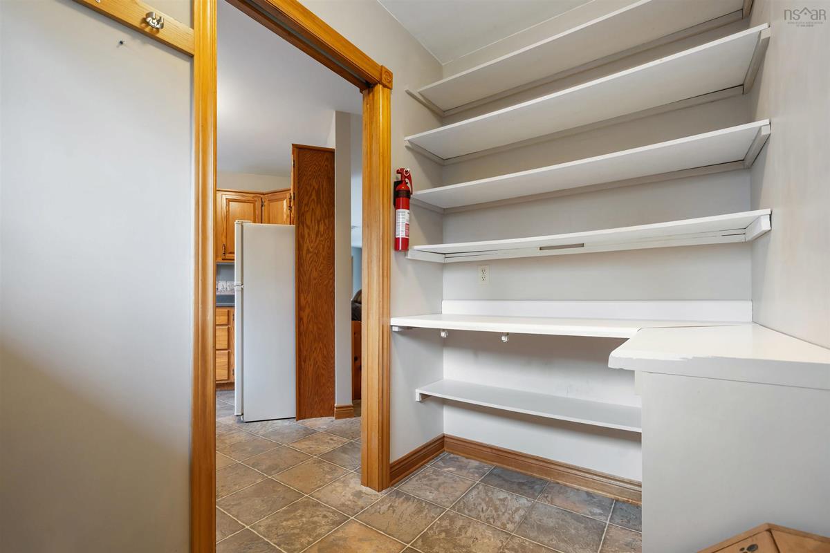  MLS ()