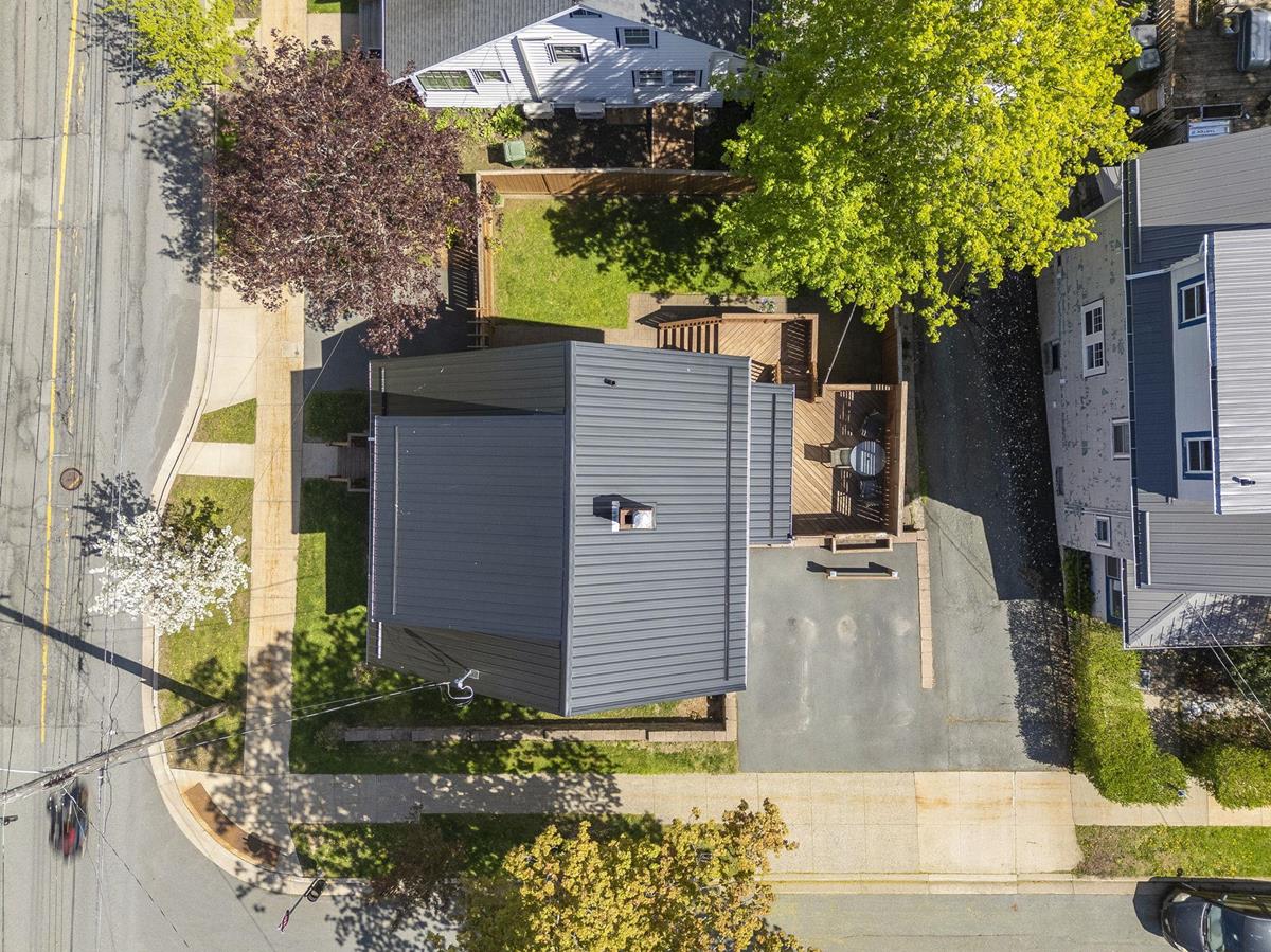  MLS ()