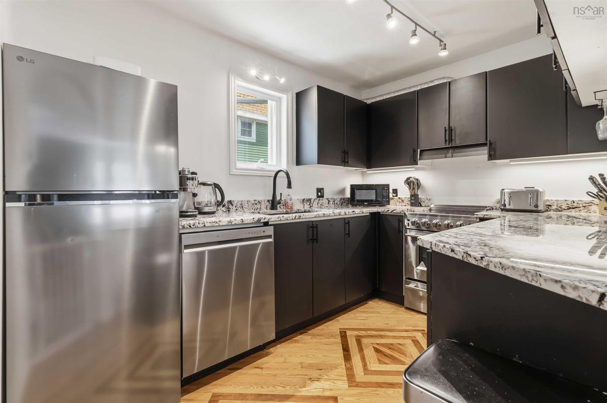  MLS ()