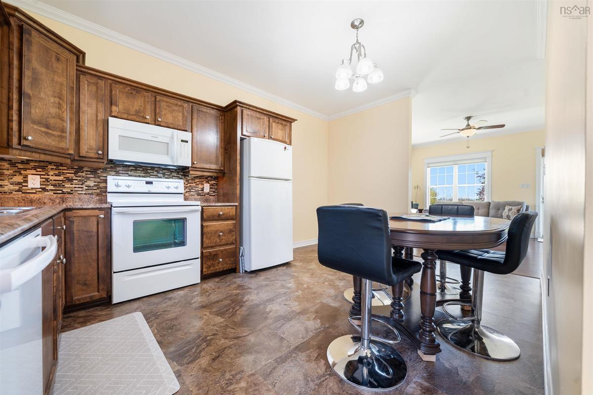  MLS ()
