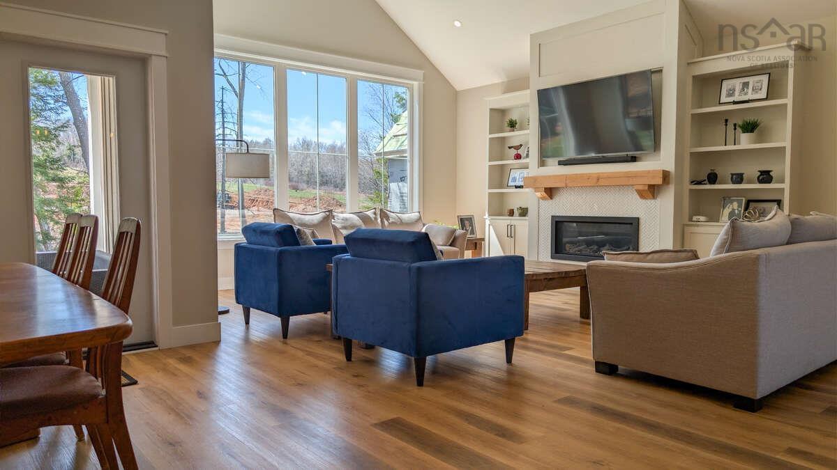  MLS ()