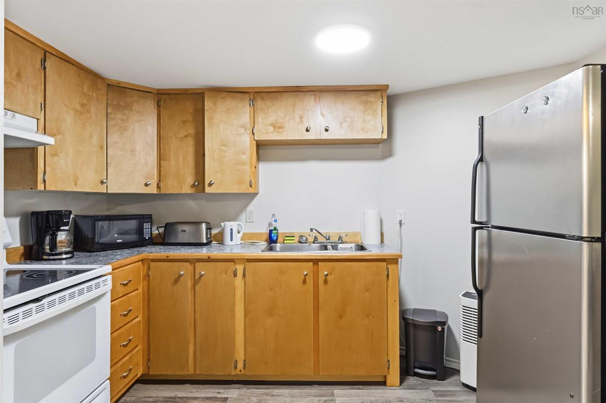  MLS ()