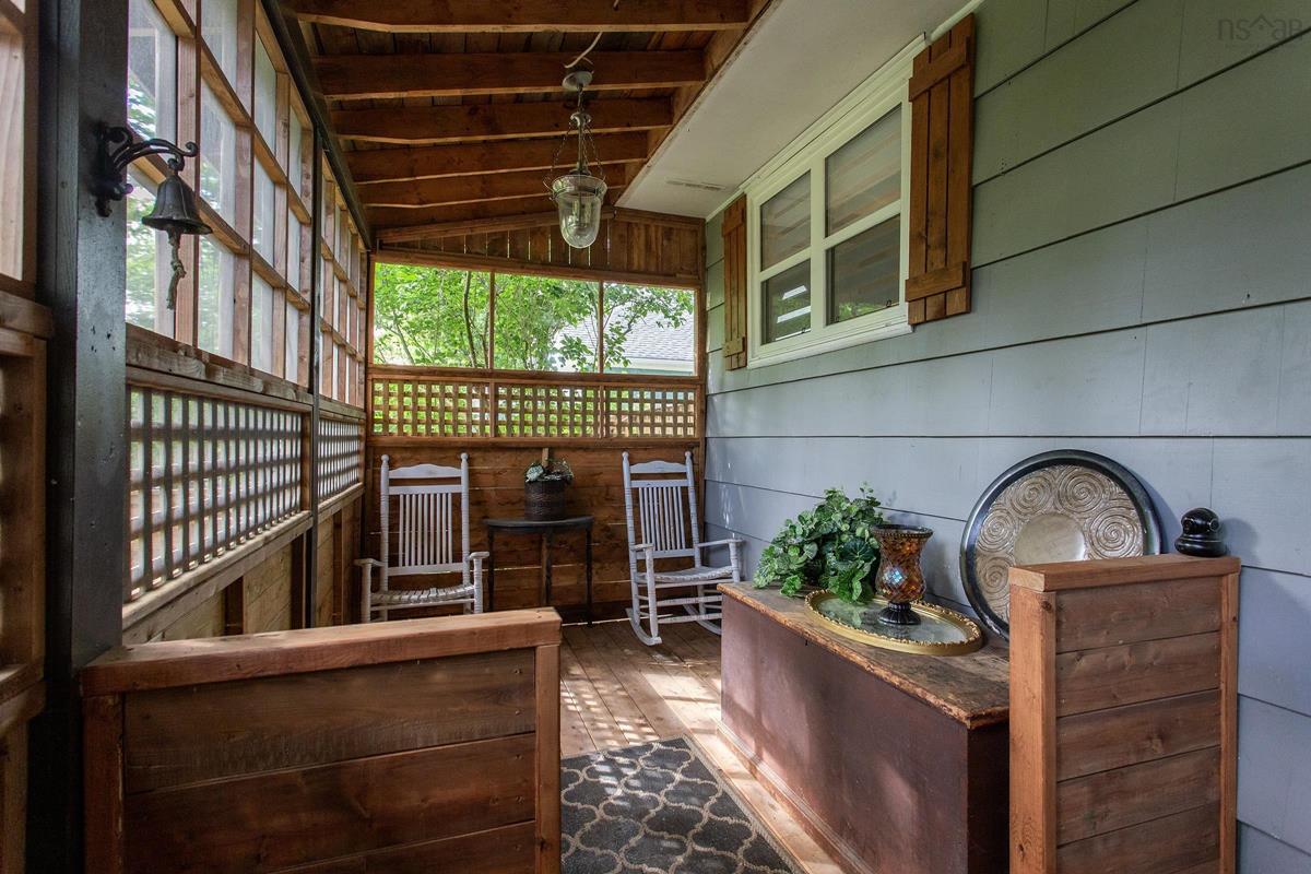  MLS ()