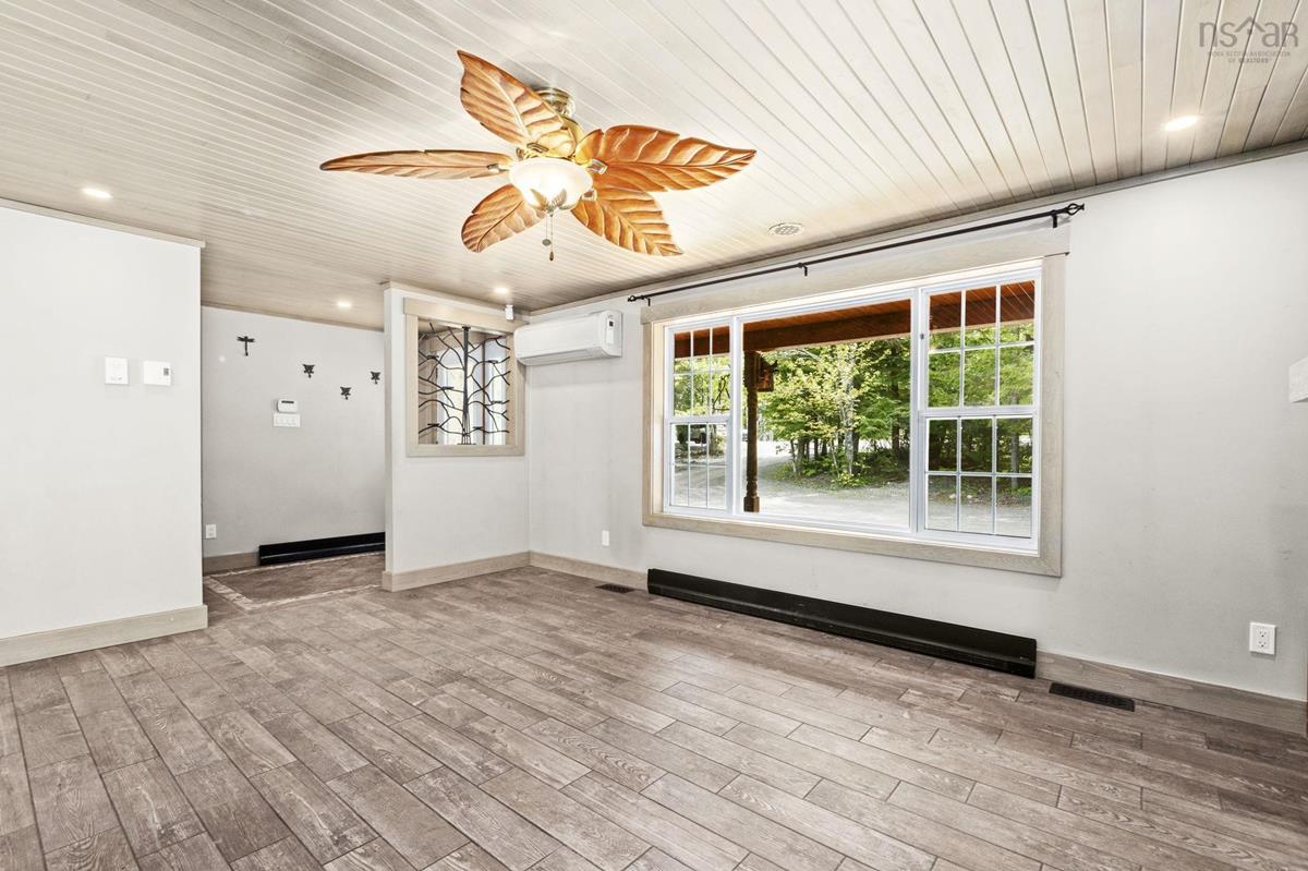  MLS ()
