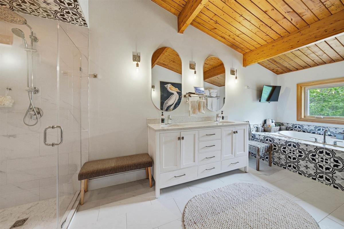  MLS ()