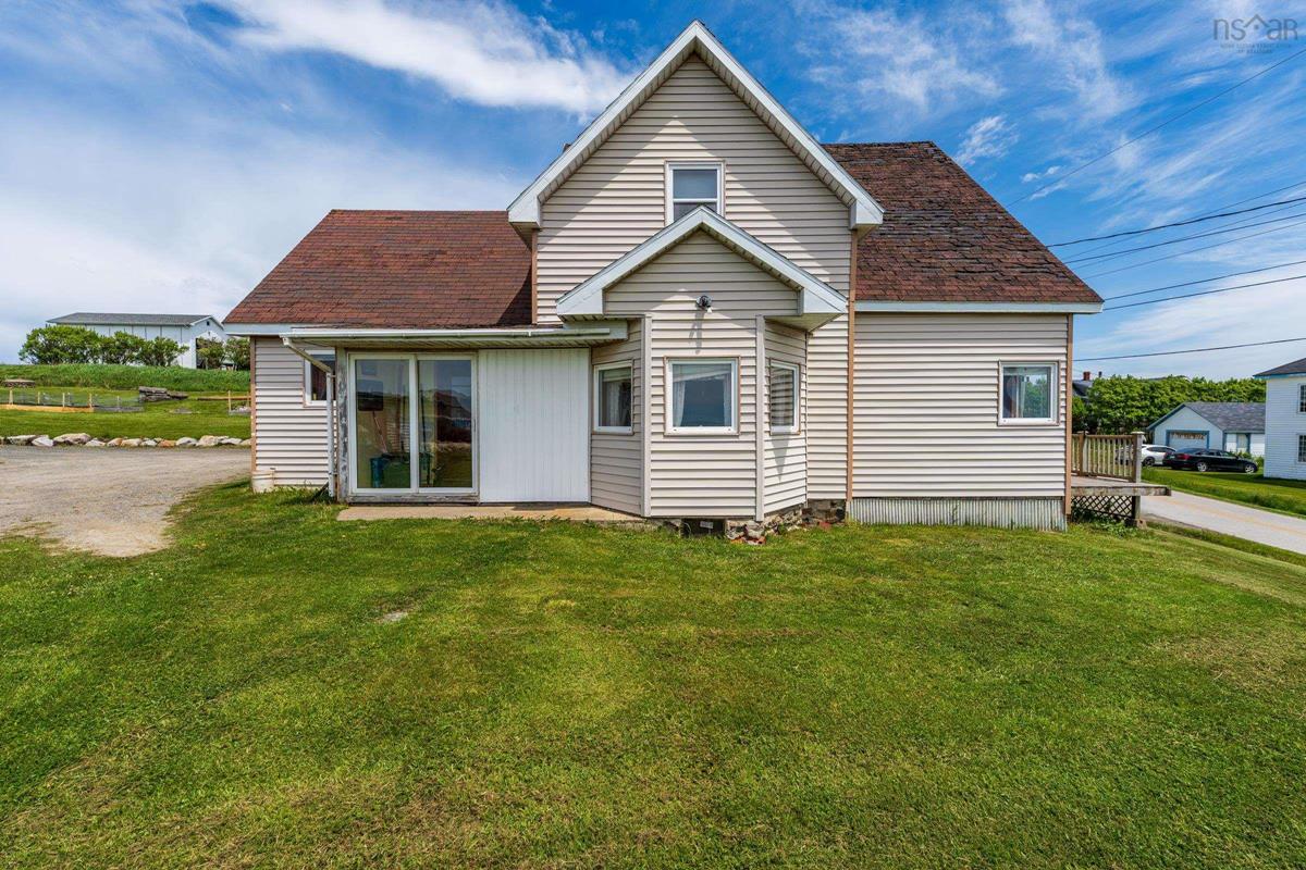  MLS ()