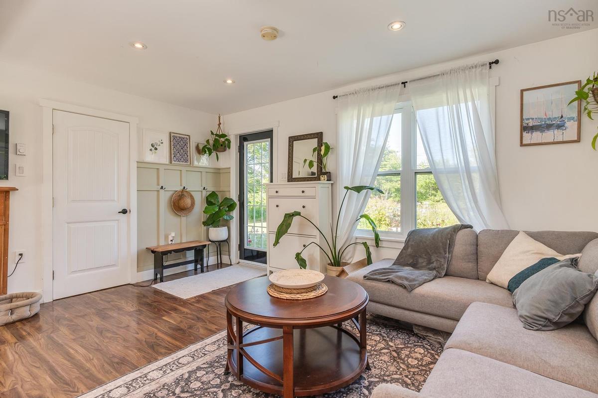  MLS ()